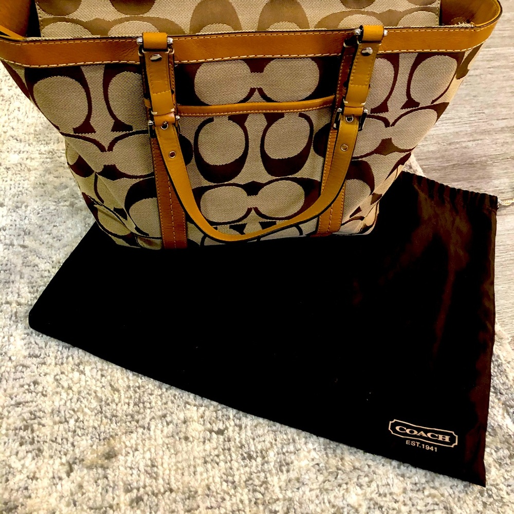 Coach purse
